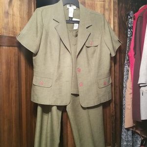 3 piece Sag Harbor suit